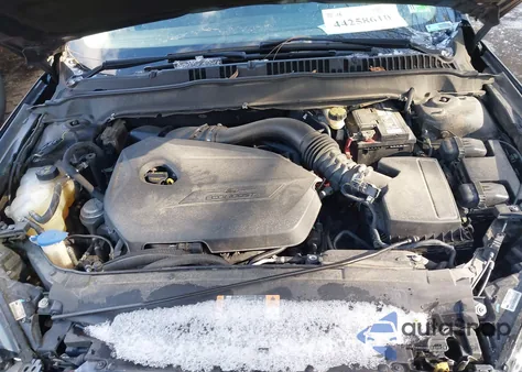 2013 Ford Fusion Se z USA, uszkodzony, nr VIN 3FA6P0HRXDR368495